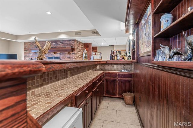 20401 Mill Creek Road, Ste Genevieve, MO 63670