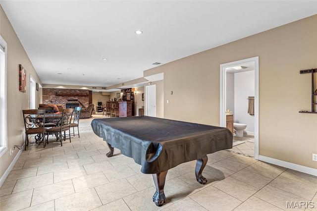 20401 Mill Creek Road, Ste Genevieve, MO 63670