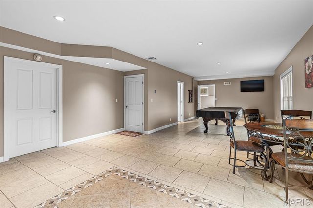 20401 Mill Creek Road, Ste Genevieve, MO 63670