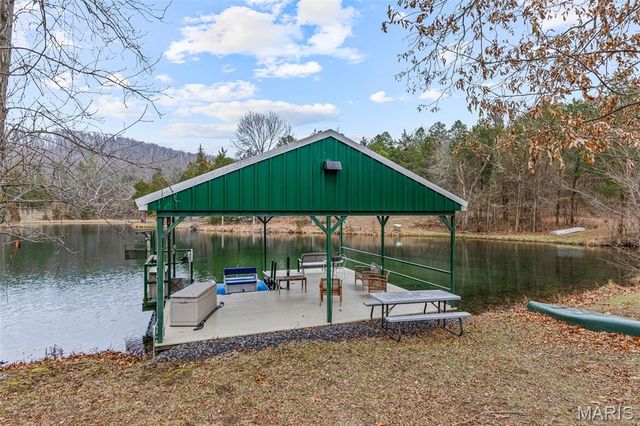 20401 Mill Creek Road, Ste Genevieve, MO 63670