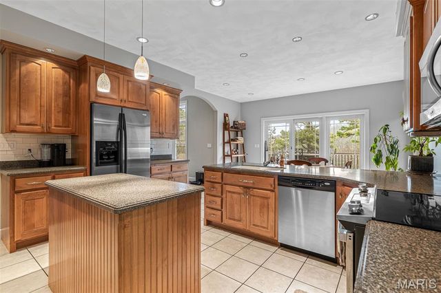 20401 Mill Creek Road, Ste Genevieve, MO 63670