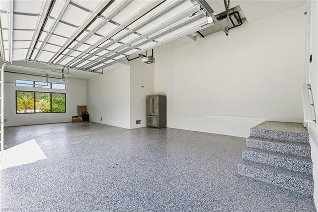 6590 Trail BLVD, Naples, FL 34108