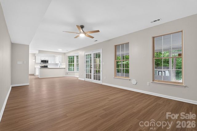 10304 Shady Rest Lane, Charlotte, NC 28214