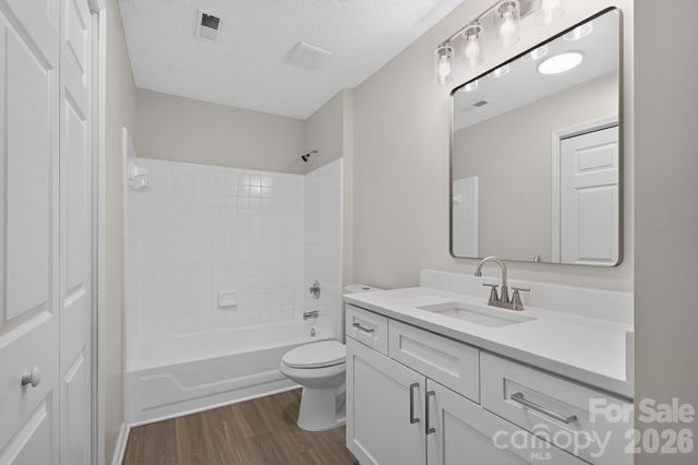 10304 Shady Rest Lane, Charlotte, NC 28214