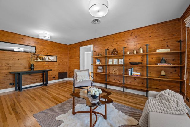 1407 Hutto RD, Georgetown, TX 78626