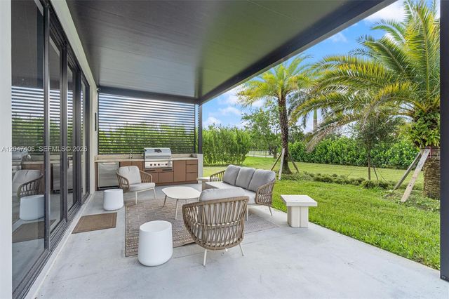 14930 SW 16th Ct, Davie, FL 33326