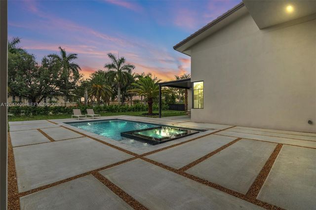 14930 SW 16th Ct, Davie, FL 33326