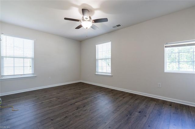 539 Schaefer AVE, Chesapeake, VA 23321