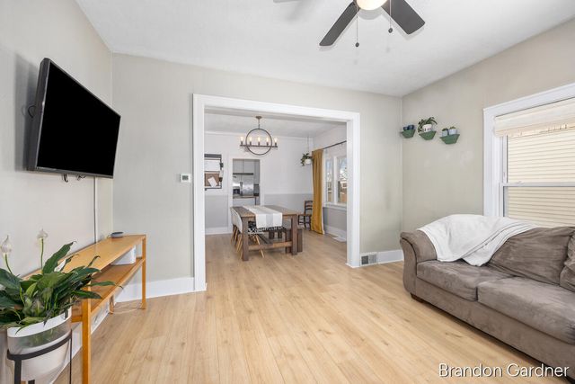 826 Richmond Street, Grand Rapids, MI 49504