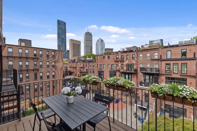 13 Wellington St, Boston, MA 02118