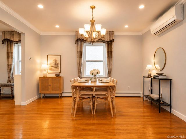 45-32 Westminster Road, Great Neck, NY 11020