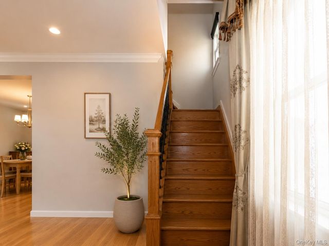 45-32 Westminster Road, Great Neck, NY 11020