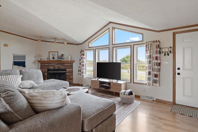 S5695 Nottingham ROAD, Viroqua, WI 54665