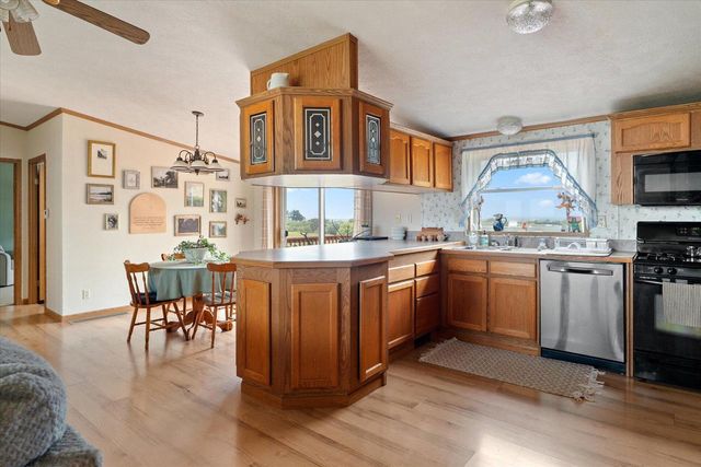 S5695 Nottingham ROAD, Viroqua, WI 54665