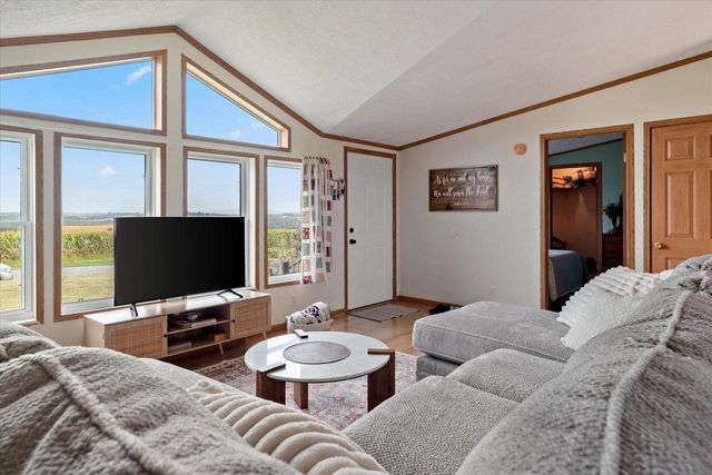 S5695 Nottingham ROAD, Viroqua, WI 54665