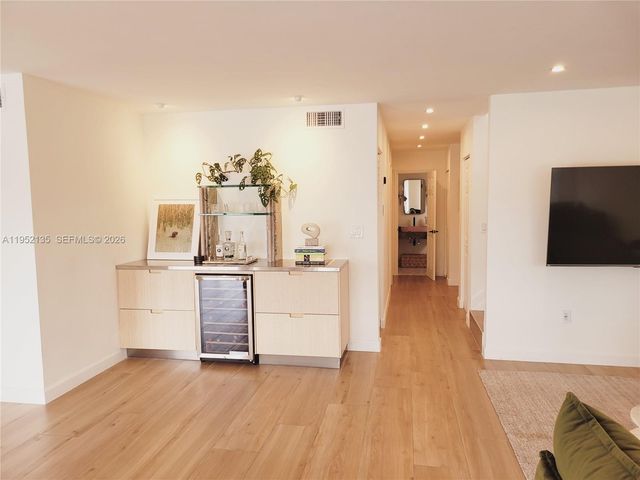 13228 SW 10th Ln, Miami, FL 33184