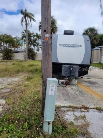 235 145TH AVENUE E, Madeira Beach, FL 33708