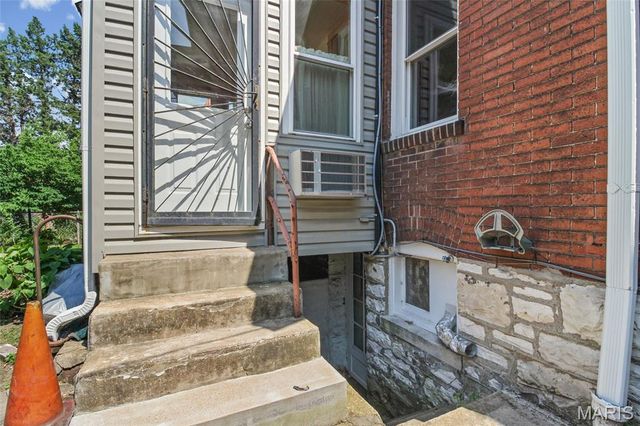 4041 Magnolia Avenue, St Louis, MO 63110