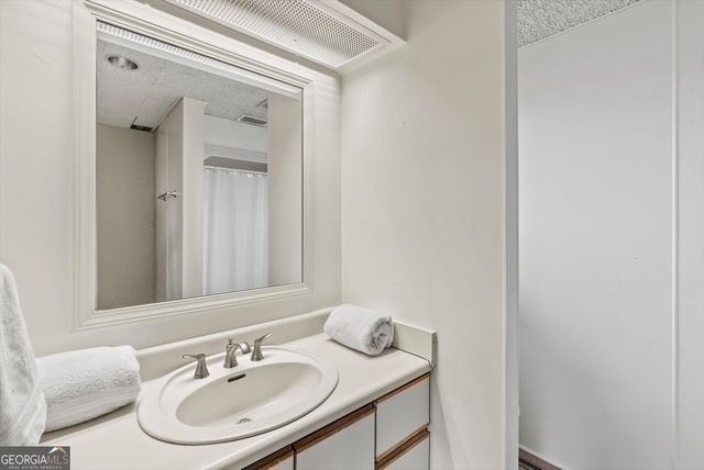 1625A Old Carrolton Road, Newnan, GA 30263