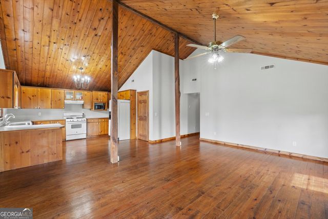 1625A Old Carrolton Road, Newnan, GA 30263