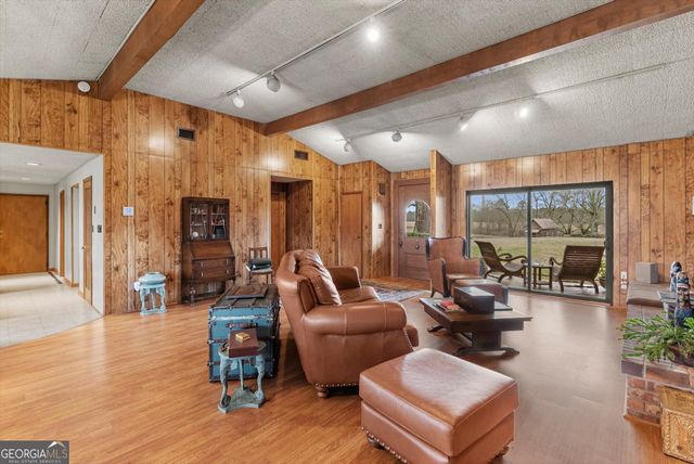 1625A Old Carrolton Road, Newnan, GA 30263