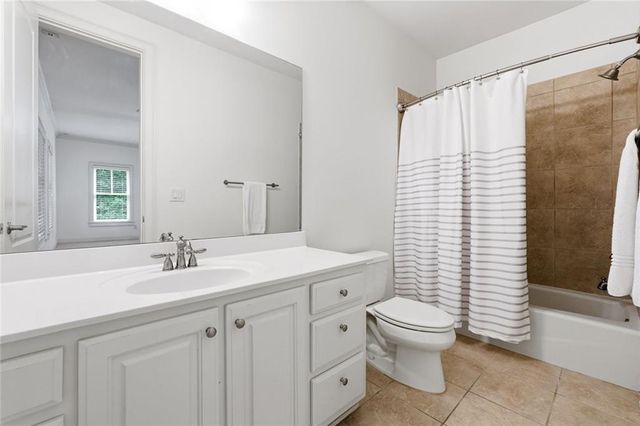 4222 Rickenbacker Way NE 15, Atlanta, GA 30342