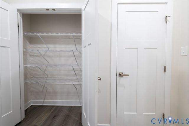 9254 Giles Pond Dr, Mechanicsville, VA 23116