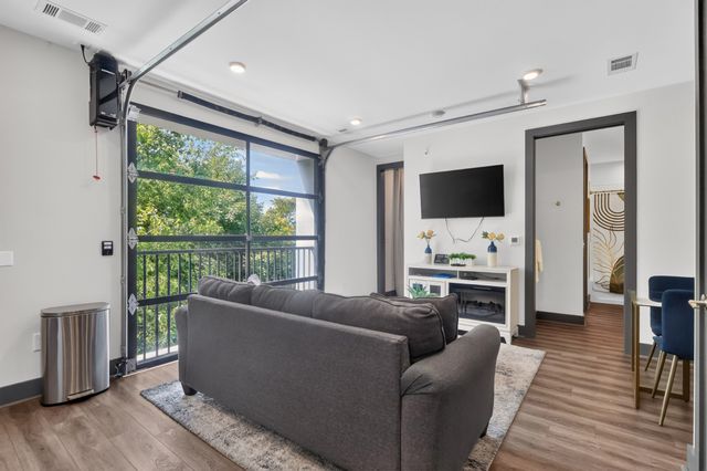 65 Lindsley Ave Apt 314, Nashville, TN 37210