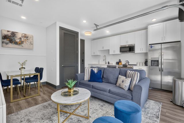 65 Lindsley Ave Apt 314, Nashville, TN 37210