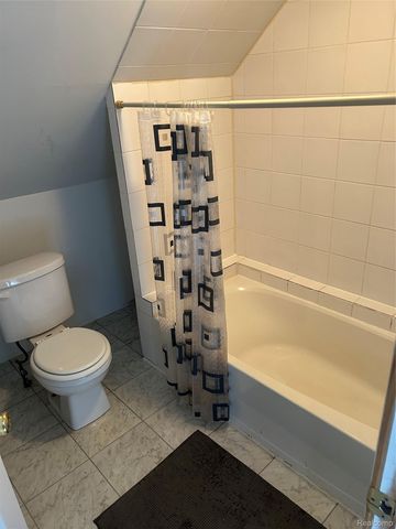11521 Lumpkin Street, Hamtramck, MI 48212