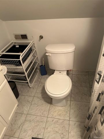 11521 Lumpkin Street, Hamtramck, MI 48212