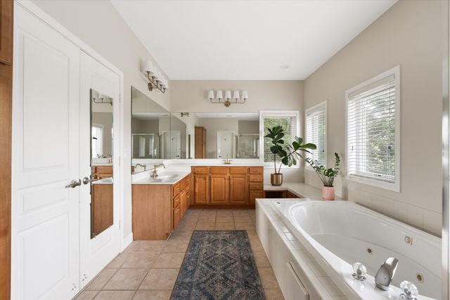 320 Old Hickory Blvd Apt 2711, Nashville, TN 37221