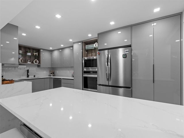 13953 Kendale Lakes Cir B205, Miami, FL 33183