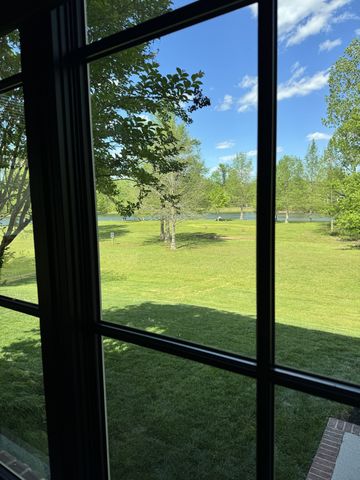 721 Springlake Dr, Franklin, TN 37064
