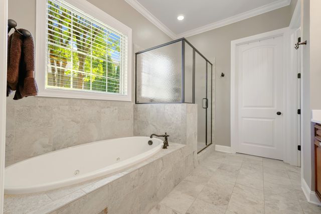 721 Springlake Dr, Franklin, TN 37064