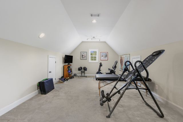 721 Springlake Dr, Franklin, TN 37064