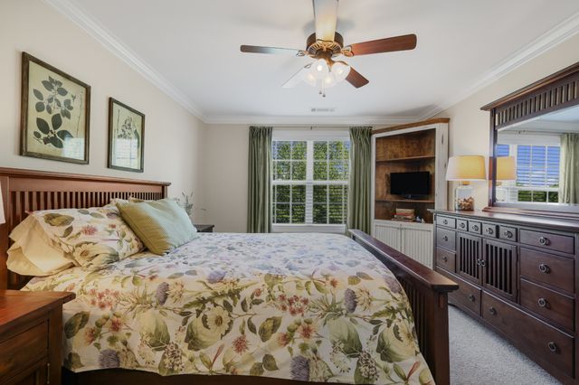 721 Springlake Dr, Franklin, TN 37064