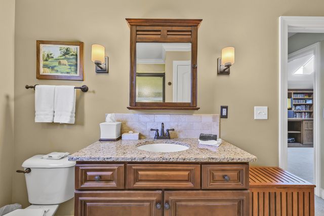 721 Springlake Dr, Franklin, TN 37064