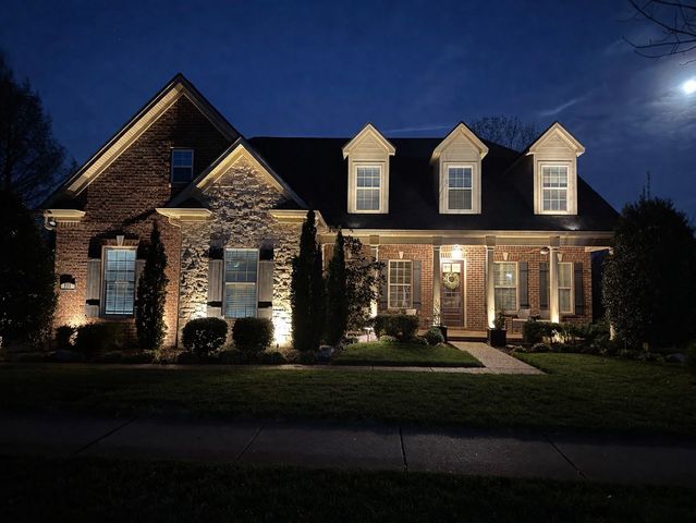721 Springlake Dr, Franklin, TN 37064