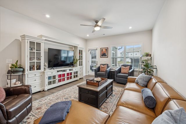 118 Great Falls Ct, Gallatin, TN 37066