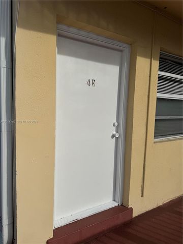 1765 Venice Ln 4E, North Miami, FL 33181