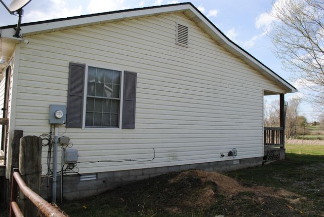 73 Kentucky 1781, Waynesburg, KY 40489