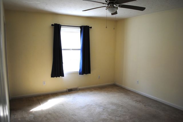 73 Kentucky 1781, Waynesburg, KY 40489