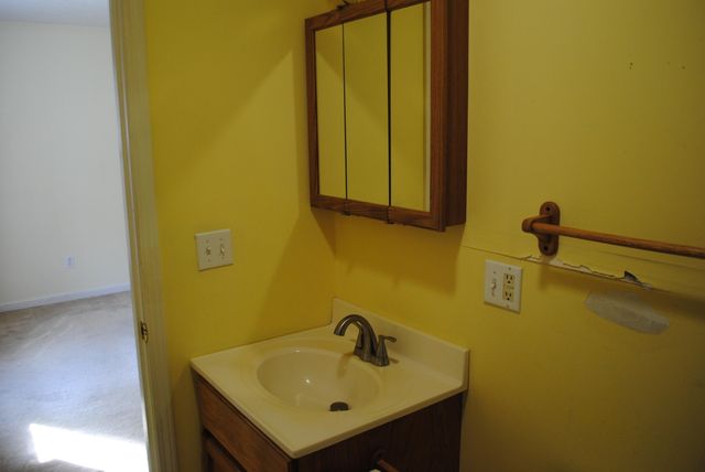 73 Kentucky 1781, Waynesburg, KY 40489