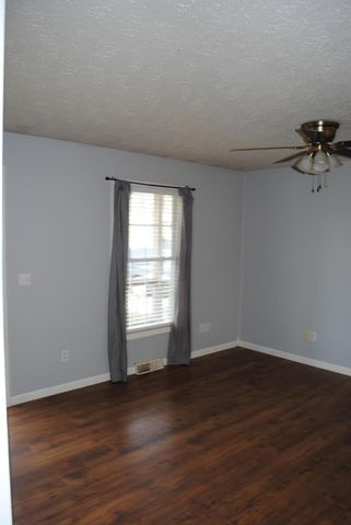 73 Kentucky 1781, Waynesburg, KY 40489