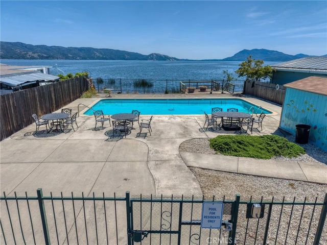 5830 Robin Hill 4, Lakeport, CA 95453