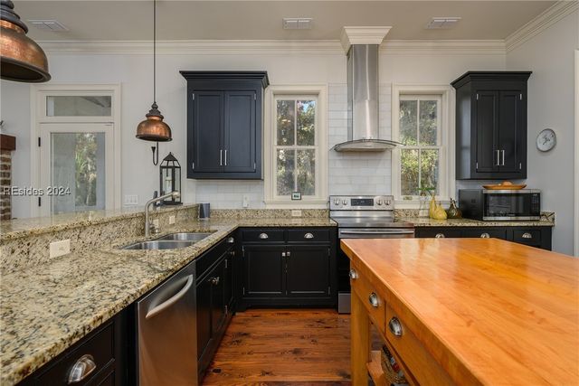 58 Spring Island Dr, Okatie, SC 29909