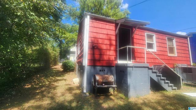 11 WILKES CIRCLE, Midfield, AL 35228