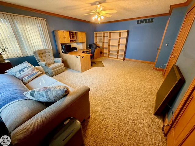 6901 River Road, Cottrellville Twp, MI 48039
