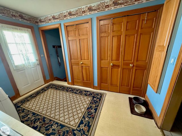 6901 River Road, Cottrellville Twp, MI 48039